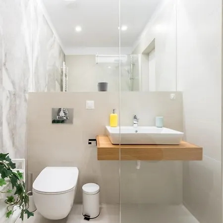 Contemporary Haven - 1 Bedroom With A Balcony Charm Bucharest Exterior photo