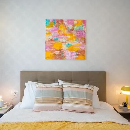 Contemporary Haven - 1 Bedroom With A Balcony Charm Bucharest Exterior photo