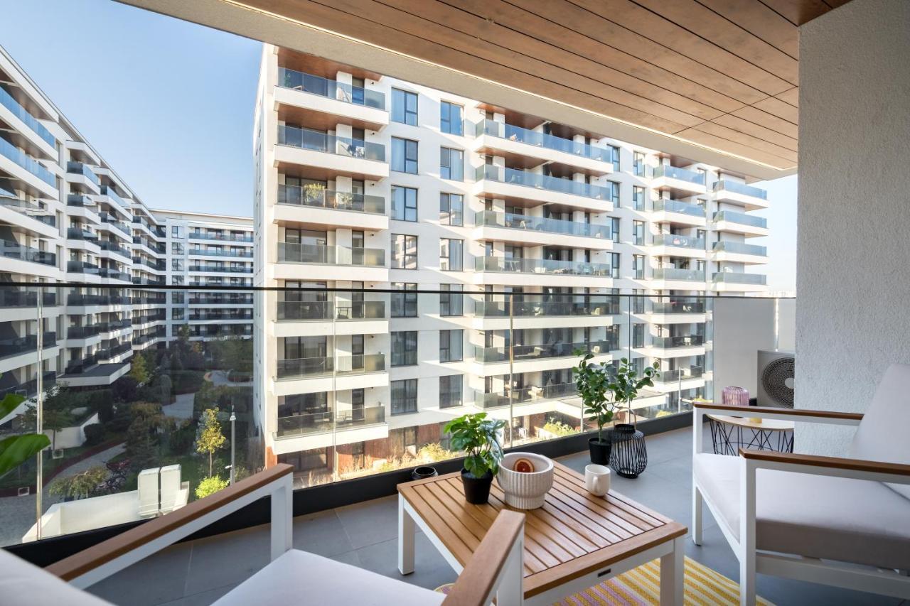 Contemporary Haven - 1 Bedroom With A Balcony Charm Bucharest